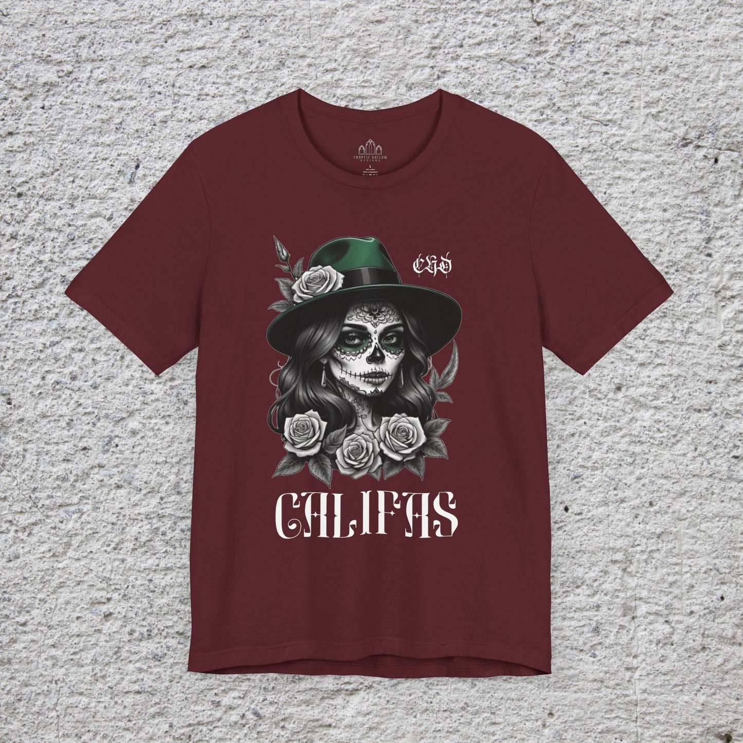 Califas Girl with Fedora Short Sleeve Unisex T-shirt