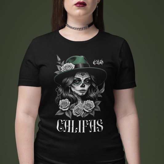 Califas Girl with Fedora Short Sleeve Unisex T-shirt